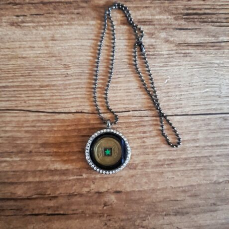 pendentif chance étoile verte